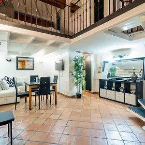  Apartment Via Dei Cestari Loft Italy